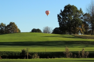 Fairway 16 Mit Ballon